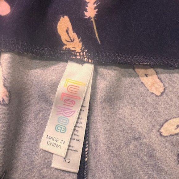 LuLaRoe leggings size T/C - Picture 3 of 3